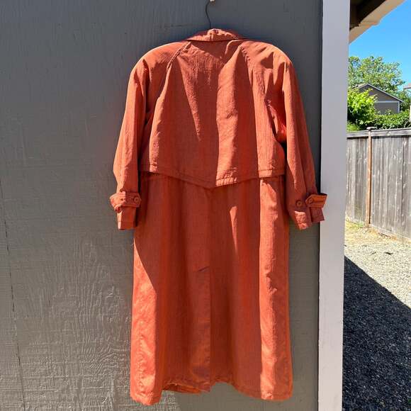 Vintage 90s Cyclone Polyester Trench Coat - Picture 8 of 8